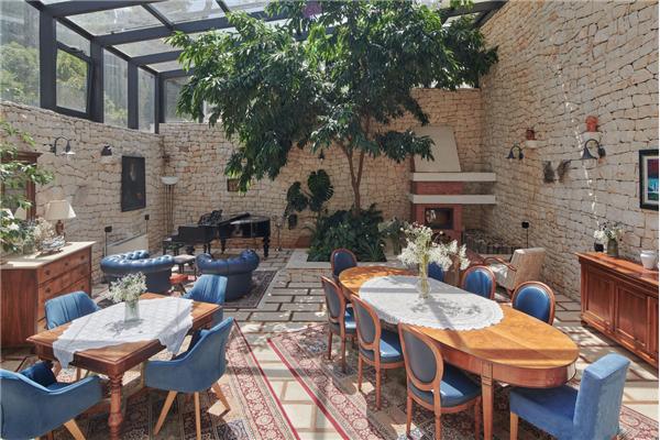 House K1, for 14 persons