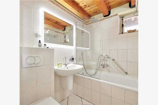 House K1, for 14 persons