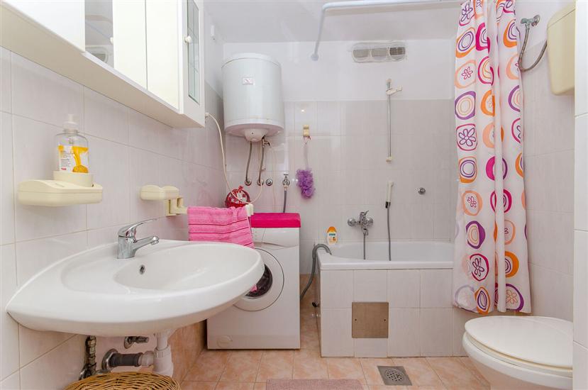 Apartment A1, for 2 persons