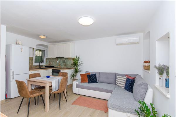 Apartment A1, for 2 persons