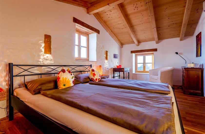 House K1, for 11 persons