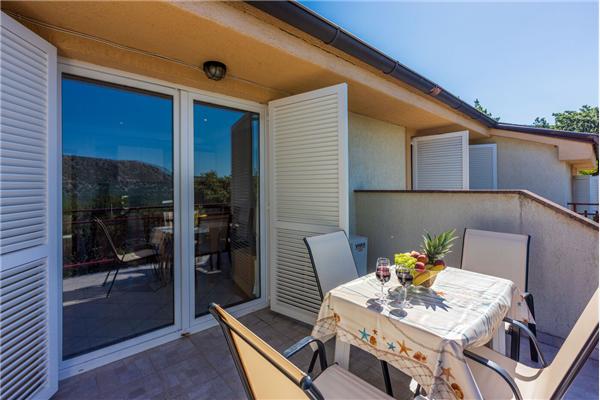 Apartment A1, for 6 persons