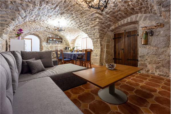 Apartment A4, for 5 persons