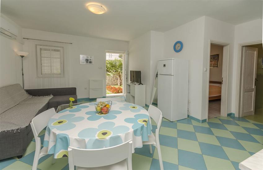 Apartment A2, for 4 persons