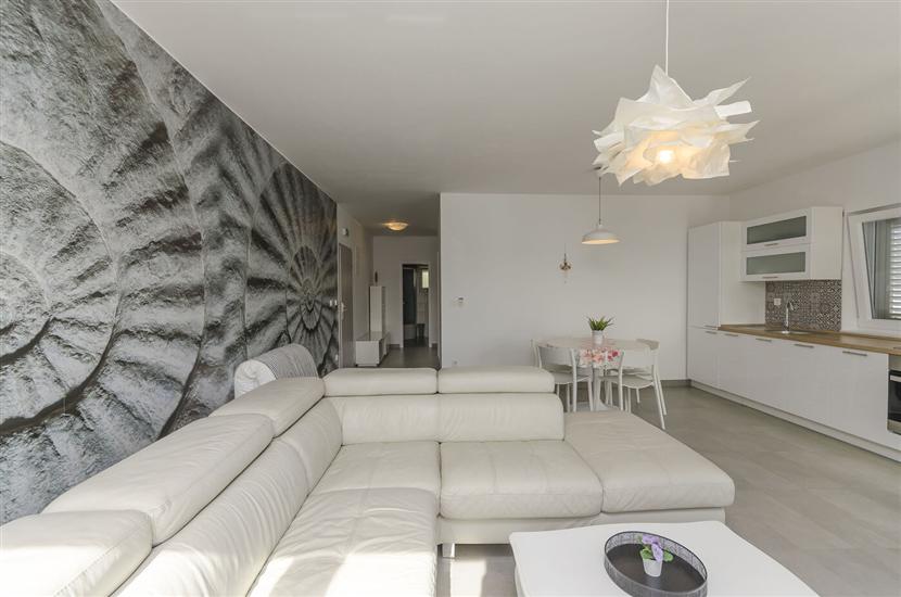 Apartment A4, for 5 persons