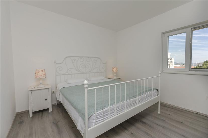 Apartment A4, for 5 persons