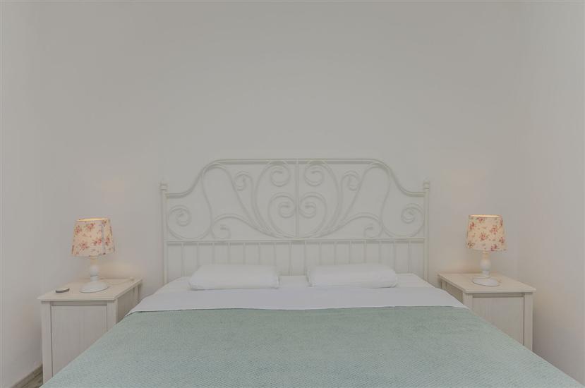 Apartment A4, for 5 persons