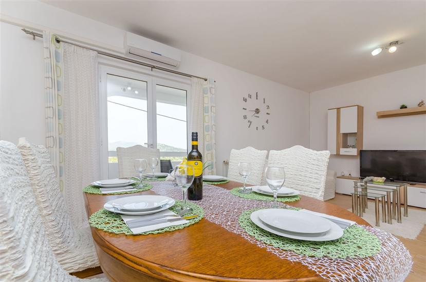 House K1, for 6 persons