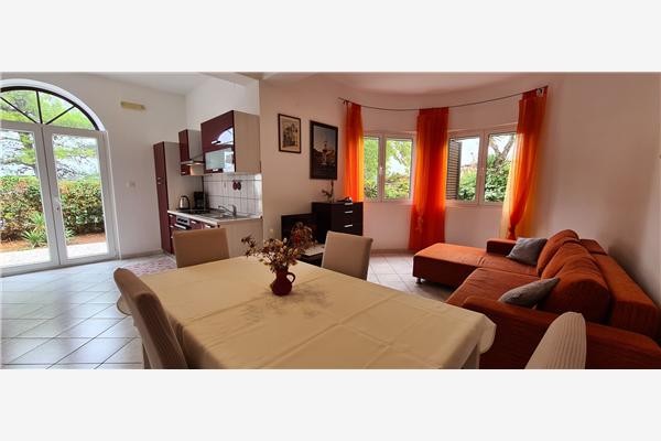 Apartment A1, for 4 persons