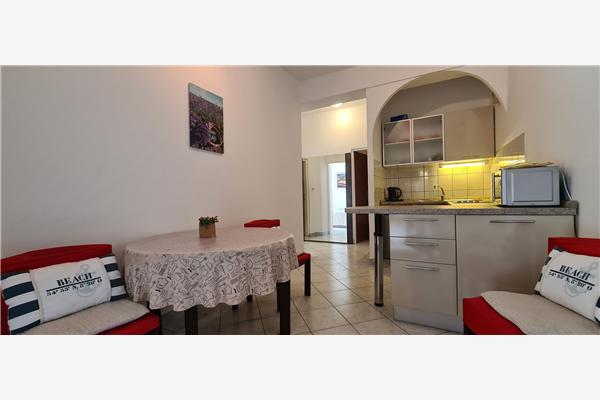Apartment A2, for 4 persons