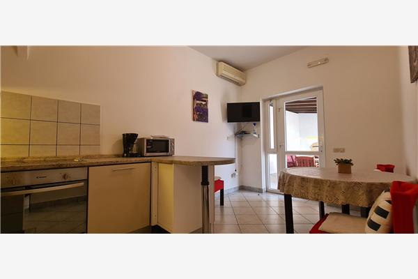 Apartment A2, for 4 persons