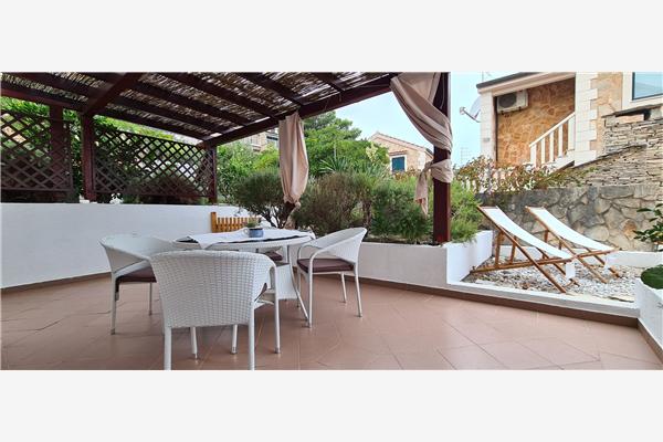 Apartment A4, for 4 persons