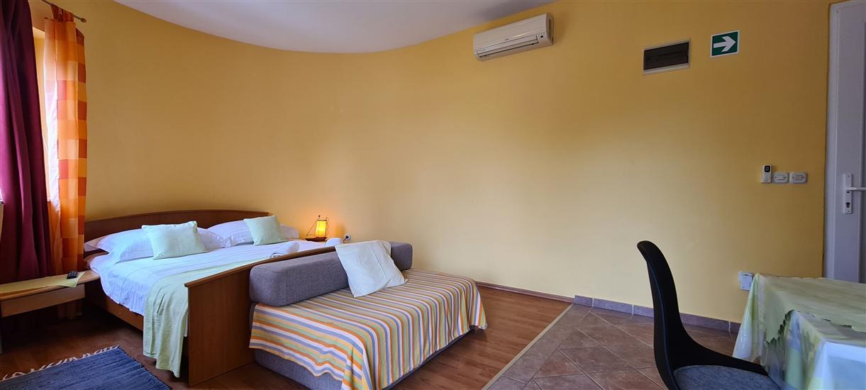 Apartment A5, for 2 persons