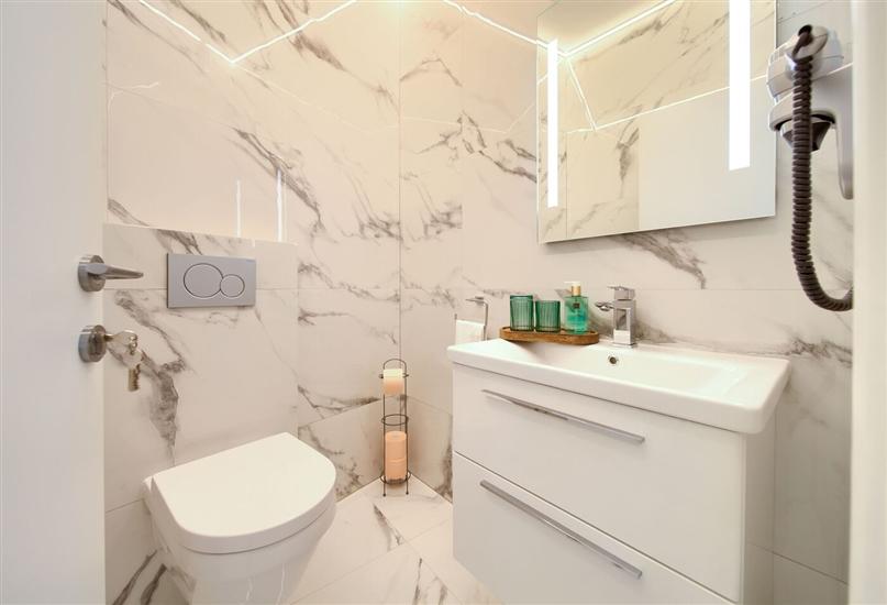 House K1, for 8 persons