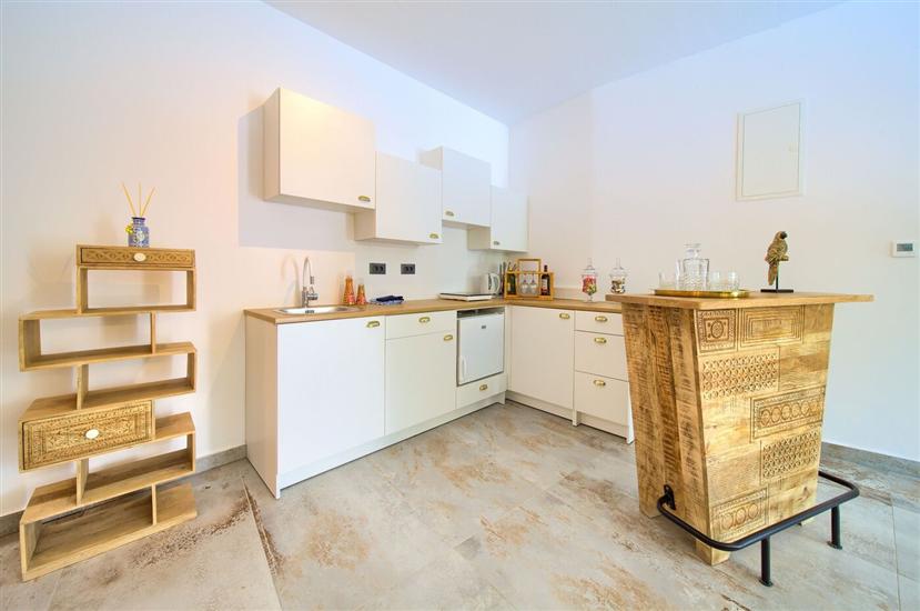 House K1, for 8 persons