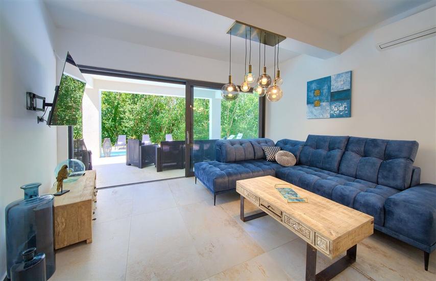 House K1, for 8 persons