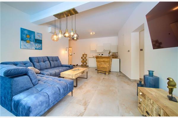 House K1, for 8 persons