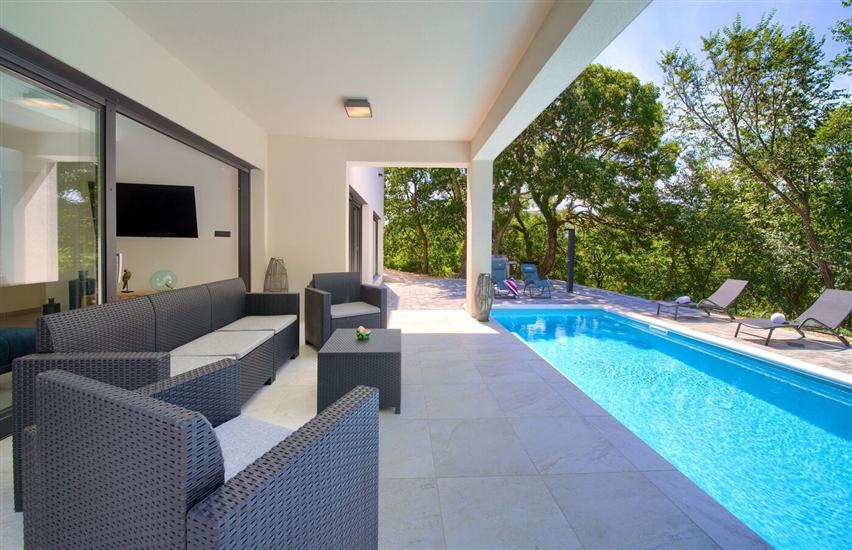 House K1, for 8 persons