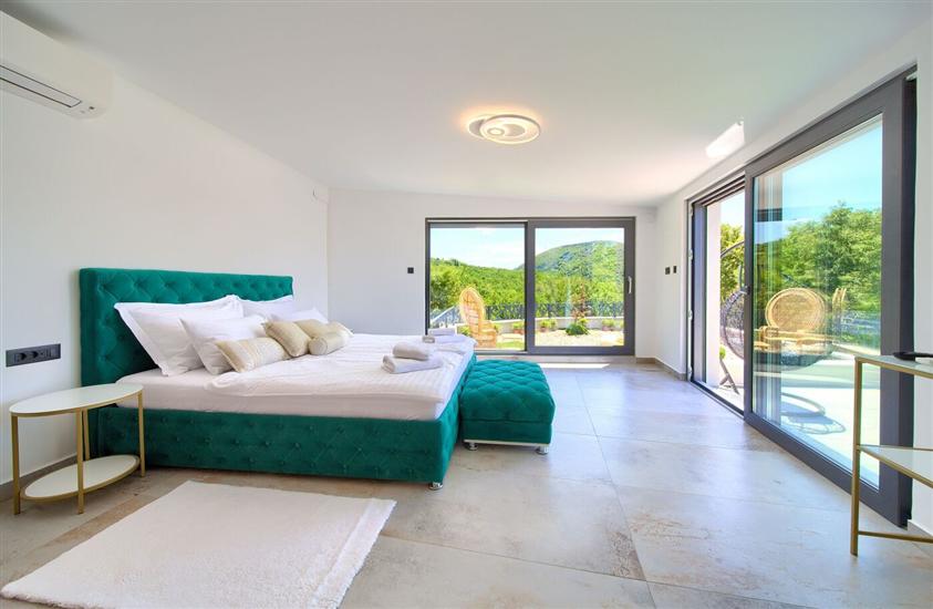 House K1, for 8 persons