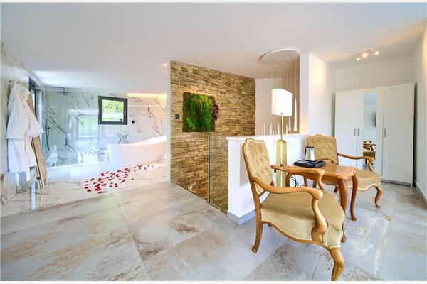 House K1, for 8 persons