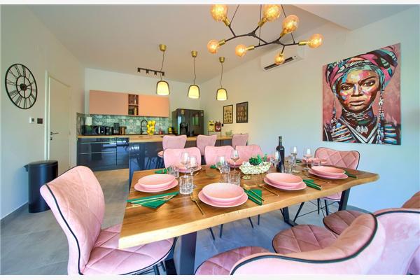 House K1, for 8 persons