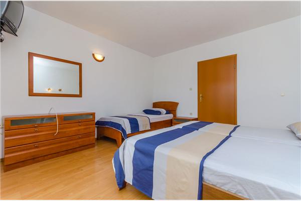 Apartment A2, for 4 persons