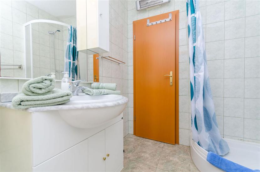 Apartment A2, for 4 persons