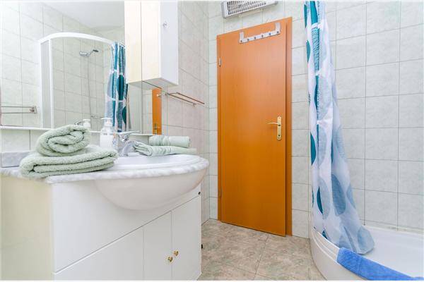 Apartment A2, for 4 persons