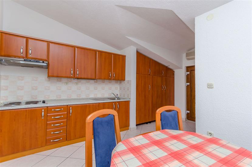 Apartment A4, for 4 persons