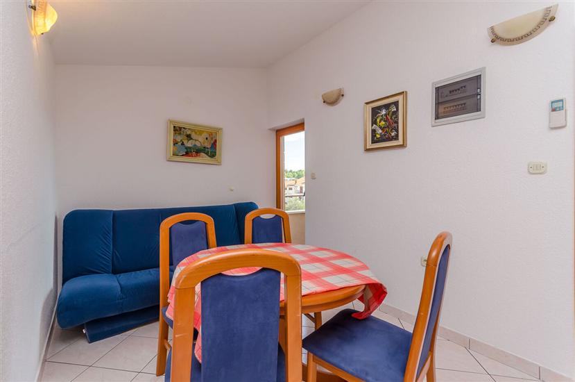 Apartment A4, for 4 persons