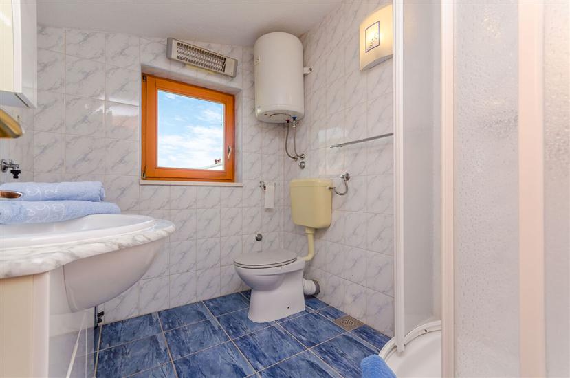 Apartment A4, for 4 persons