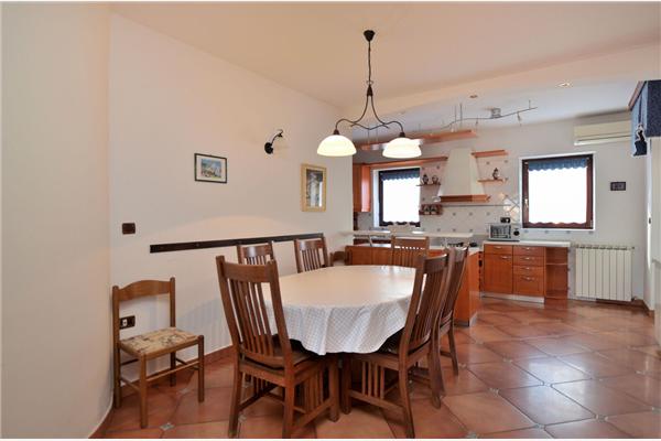 Apartment A1, for 8 persons