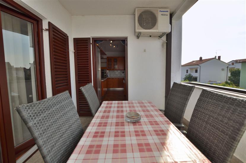 Apartment A1, for 8 persons