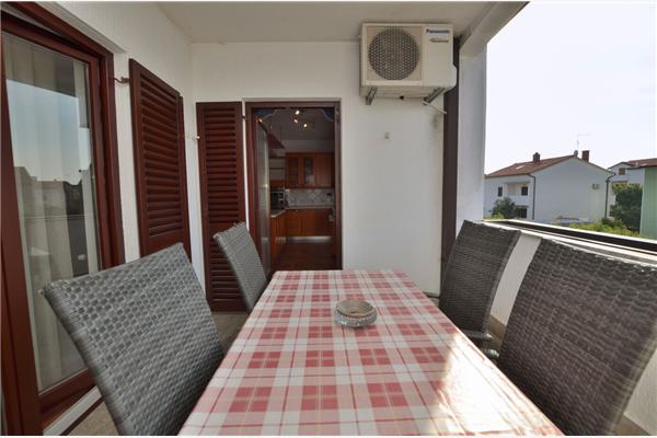 Apartment A1, for 8 persons