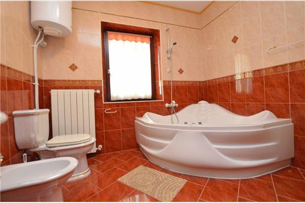 Apartment A1, for 8 persons