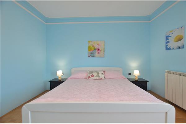 Apartment A1, for 8 persons