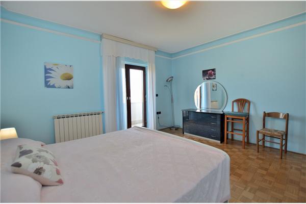 Apartment A1, for 8 persons