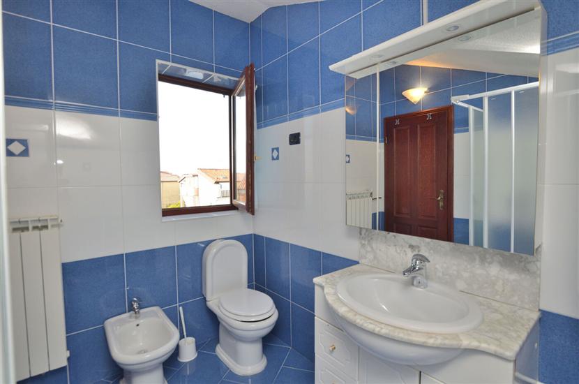 Apartment A1, for 8 persons