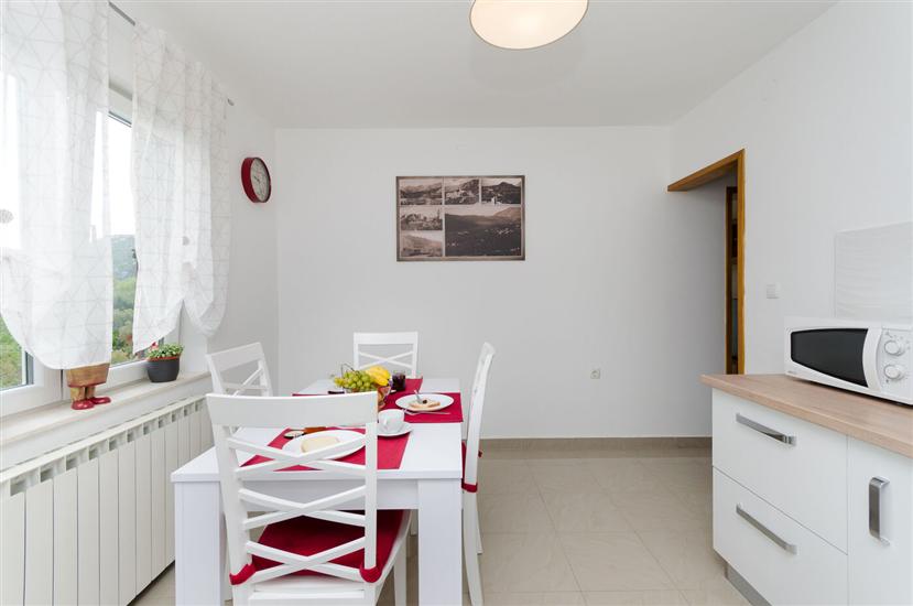 Apartment A1, for 4 persons