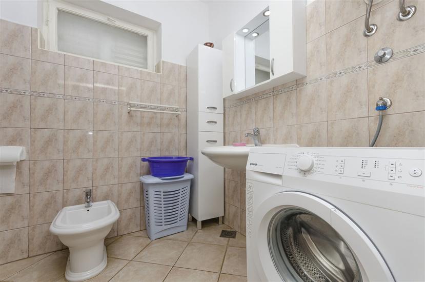 Appartement A1, pour 5 personnes