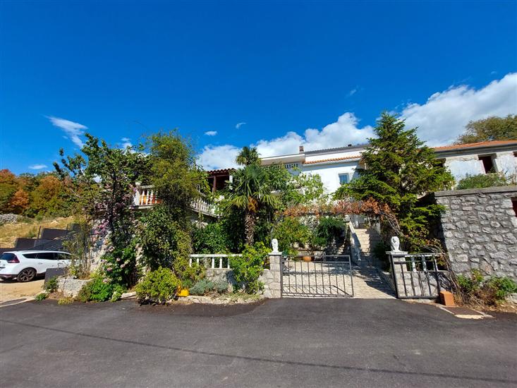 Апартамент Klara