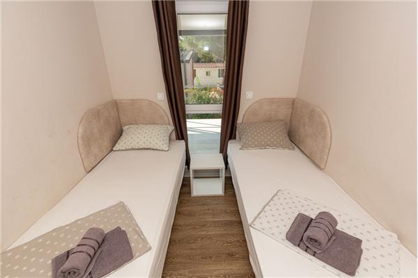 House K1, for 5 persons