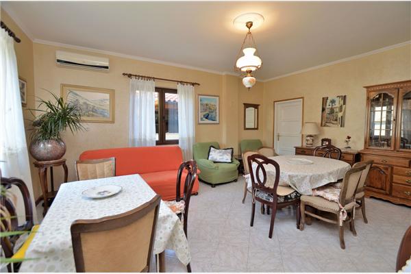 Apartment A1, for 8 persons