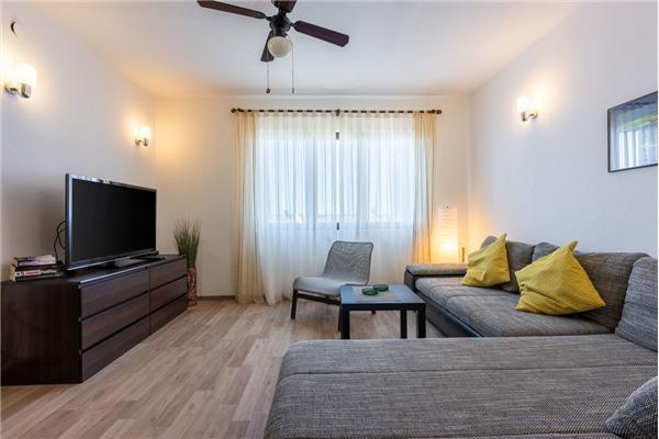 Apartment A1, for 6 persons
