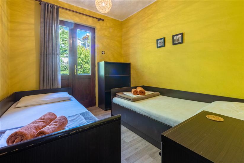 Apartment A1, for 6 persons