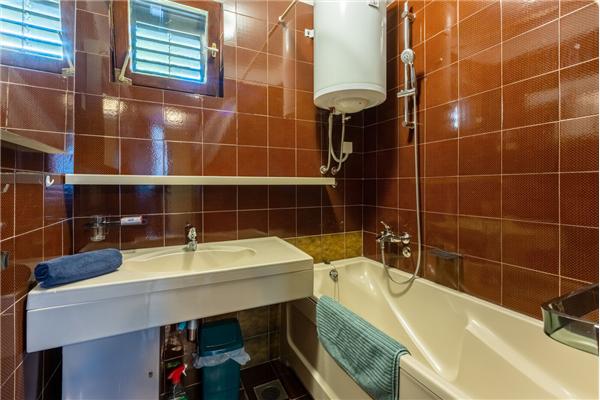 Apartment A1, for 6 persons