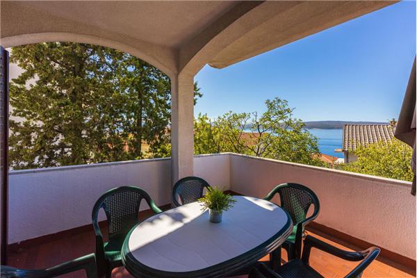 Apartment A1, for 6 persons