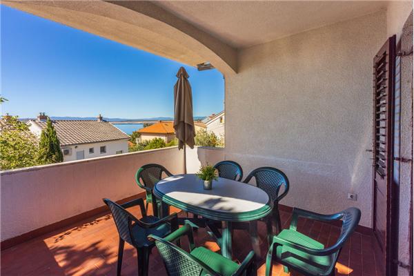 Apartment A1, for 6 persons