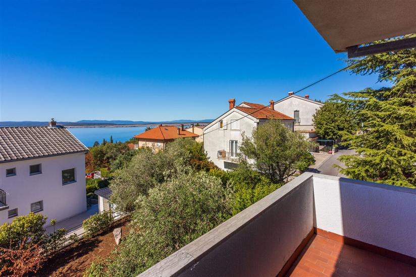 Apartment A1, for 6 persons