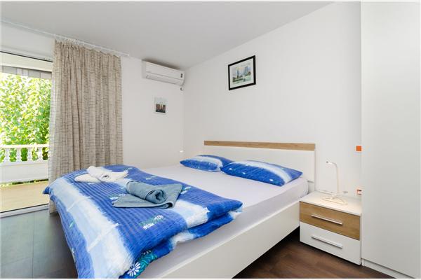 Apartment A2, for 4 persons